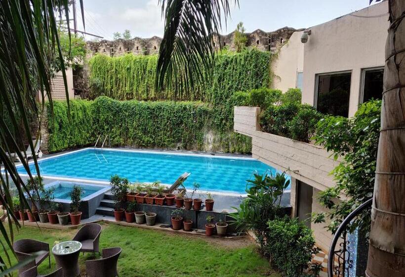 Rajdarshan   A Lake View Hotel In Udaipur