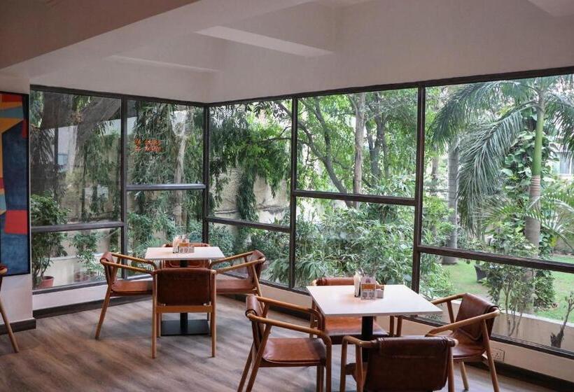 Rajdarshan   A Lake View Hotel In Udaipur