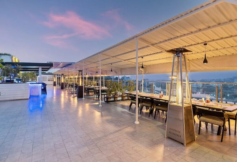 Rajdarshan   A Lake View Hotel In Udaipur