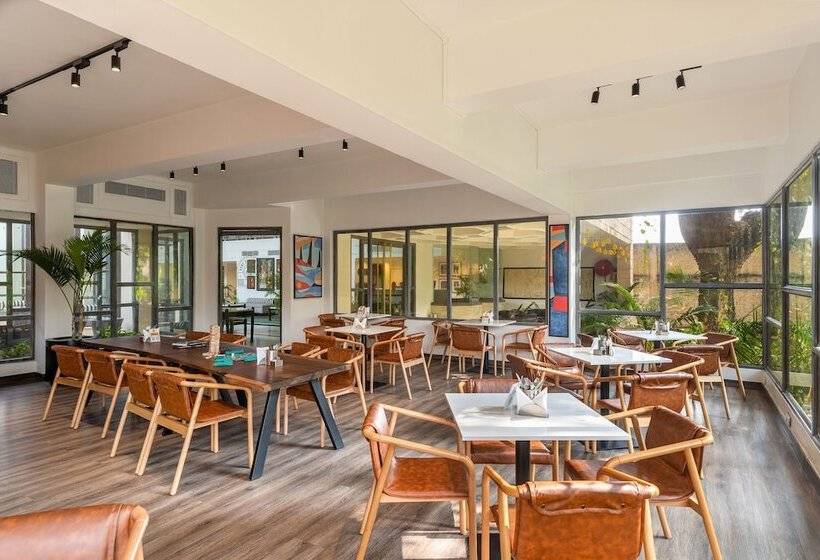 Rajdarshan   A Lake View Hotel In Udaipur