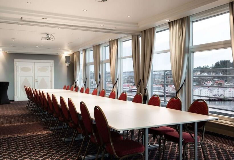 酒店 Scandic Kristiansund