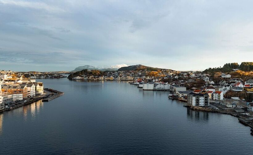 酒店 Scandic Kristiansund