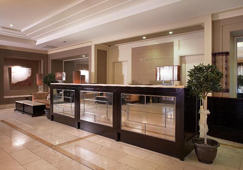 فندق Shamrock Lodge