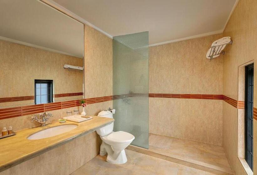 בית מלון כפרי Shervani Hilltop Resort