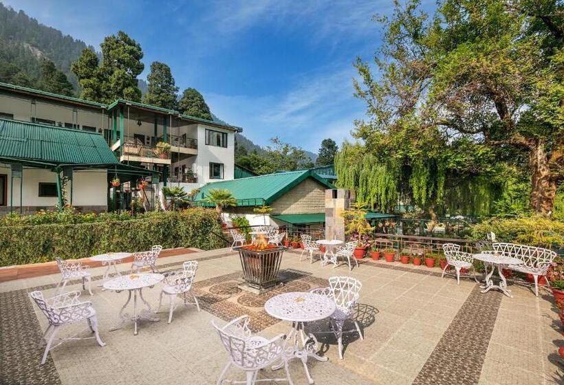 فندق Shervani Hilltop Resort