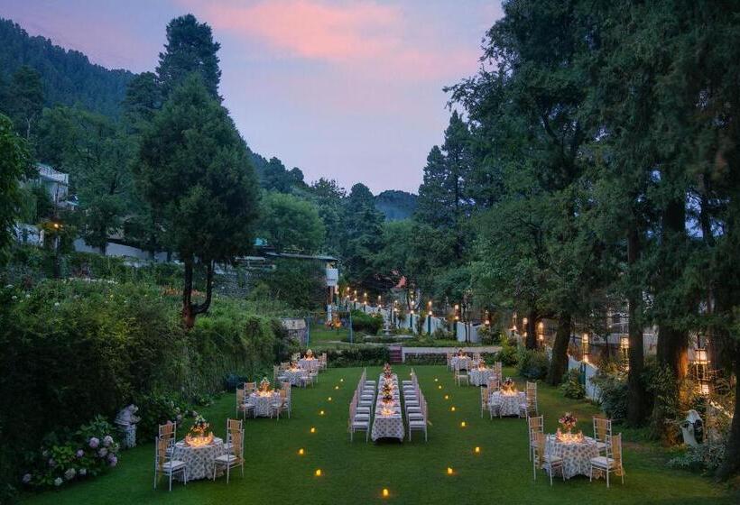 בית מלון כפרי Shervani Hilltop Resort