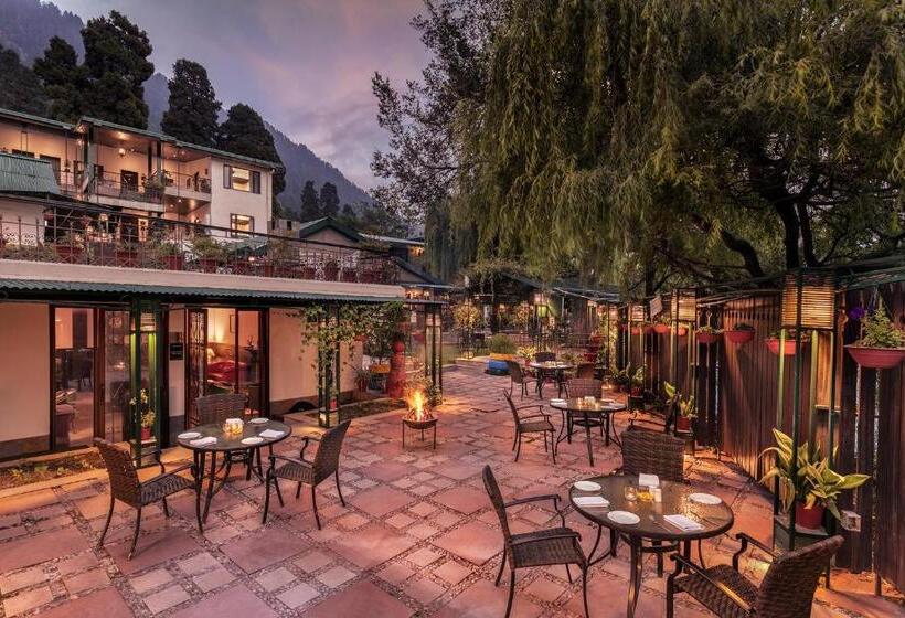 בית מלון כפרי Shervani Hilltop Resort