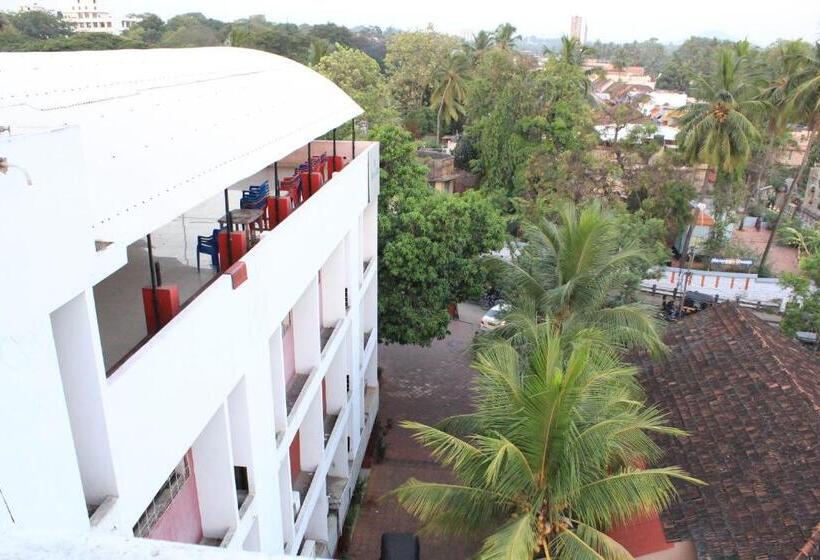 בית מלון כפרי Silver Sand