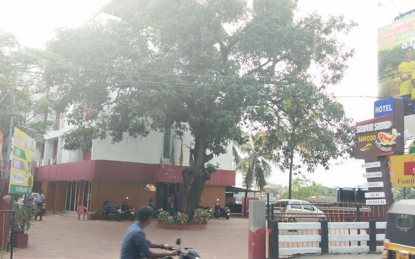 בית מלון כפרי Silver Sand