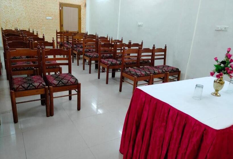 בית מלון כפרי Silver Sand