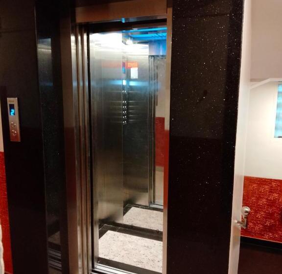 בית מלון כפרי Silver Sand