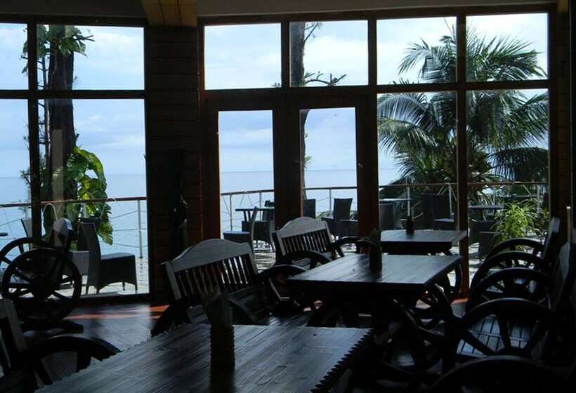 ホテル Sinclairs Bayview