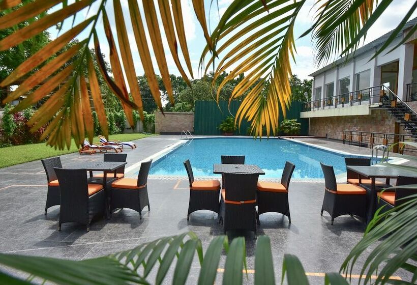 هتل Sinclairs Siliguri