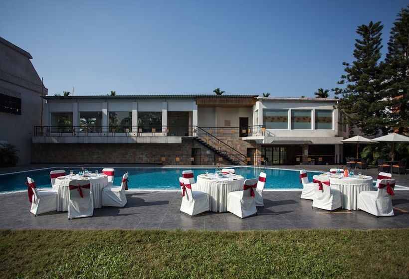 هتل Sinclairs Siliguri