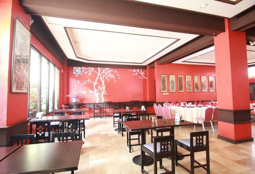 בית מלון כפרי Supreme