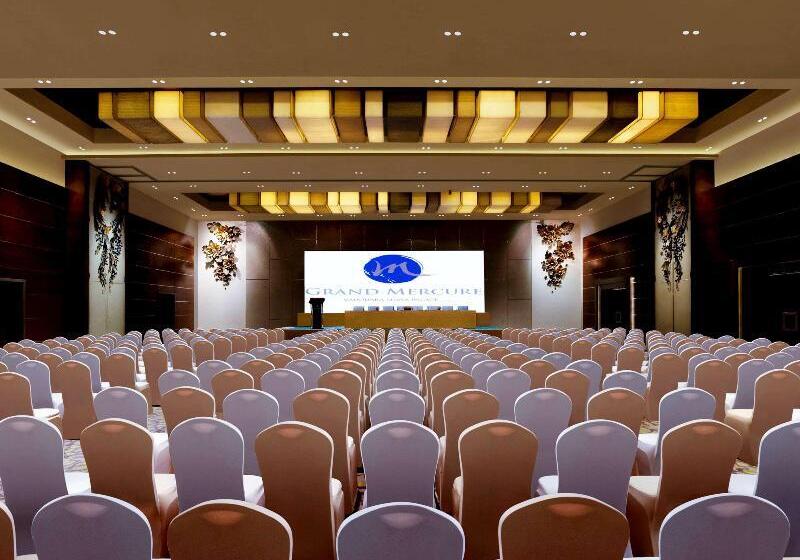 فندق Grand Mercure Vadodara Surya Palace