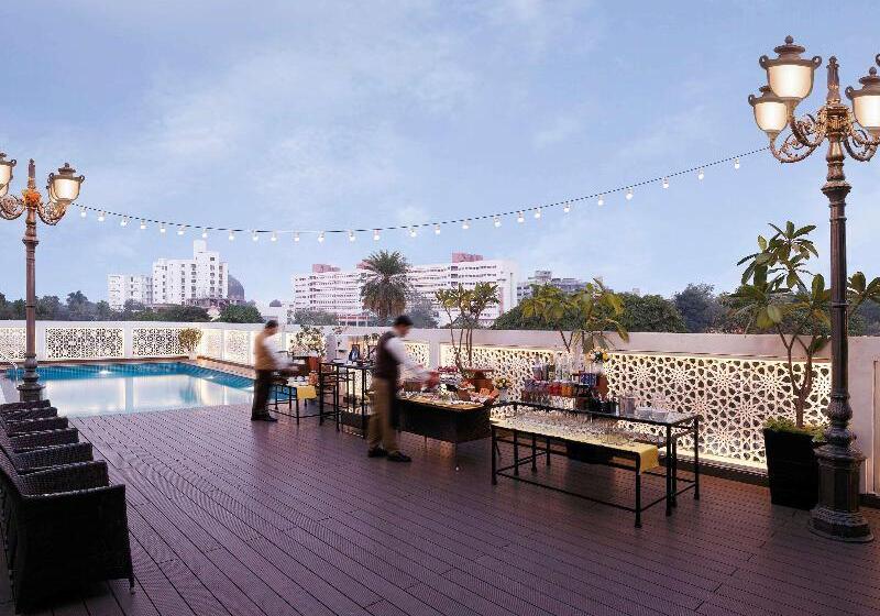 فندق Grand Mercure Vadodara Surya Palace