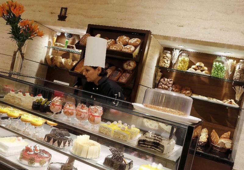 فندق Grand Mercure Vadodara Surya Palace