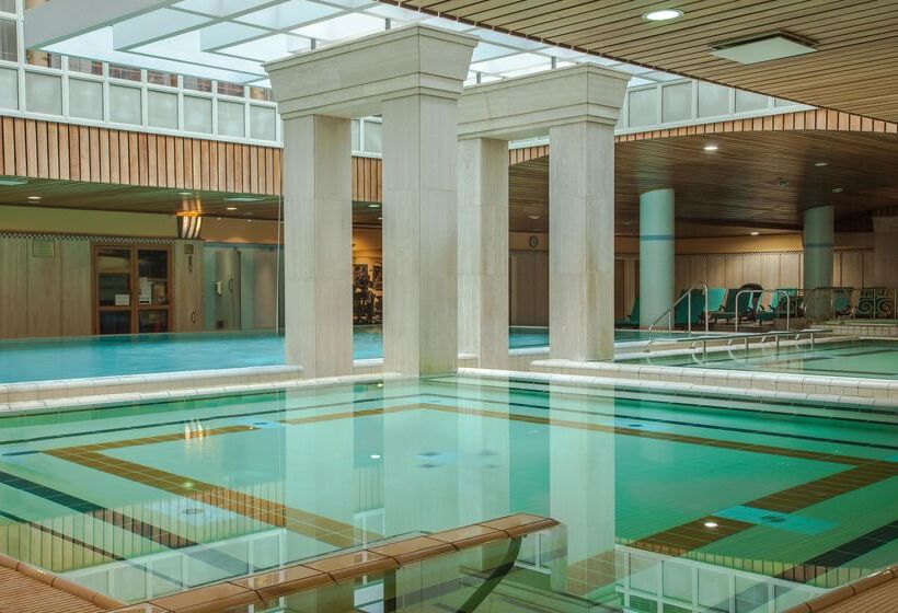 ホテル Verdi Budapest Aquincum