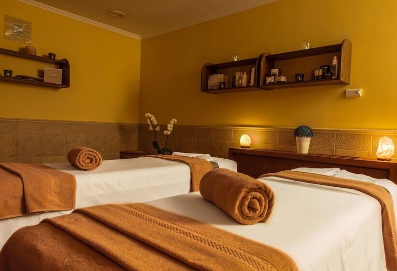 בית מלון כפרי Verdi Budapest Aquincum