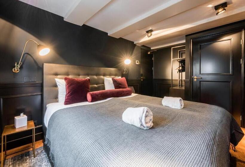 فندق The Bolster