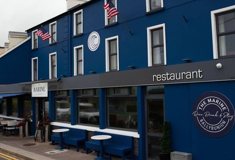 호텔 Rooms At The Marine