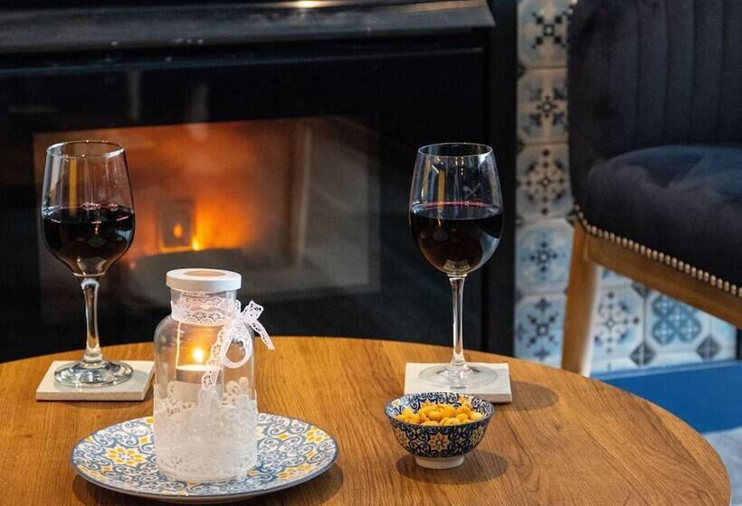 호텔 Rooms At The Marine