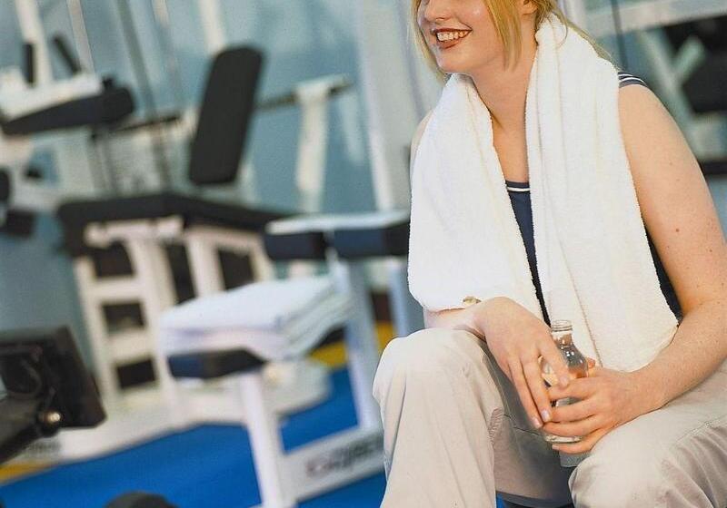 בית מלון כפרי Treacys Oakwood