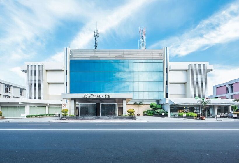 L Fisher Hotel Bacolod