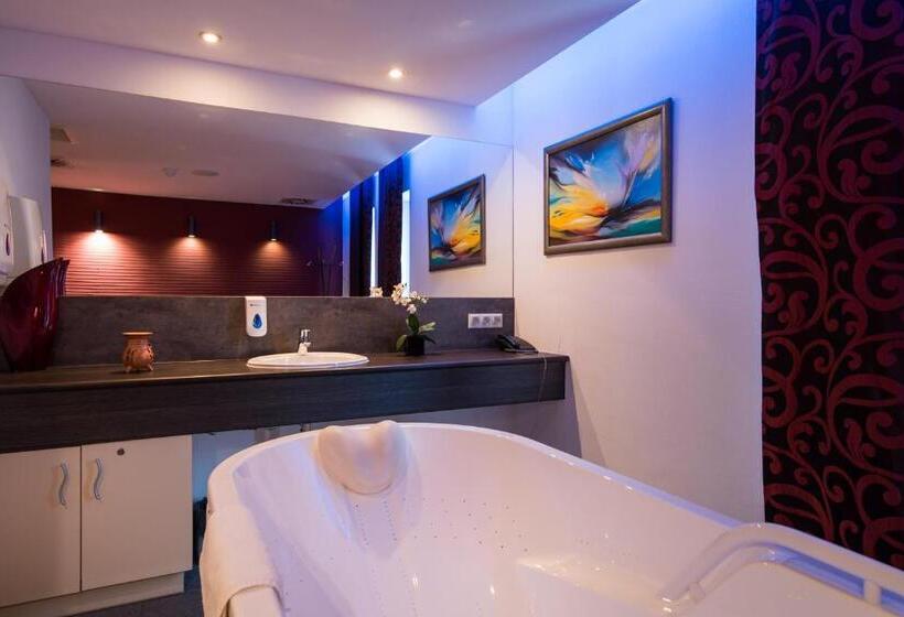 מוטל To Wellness