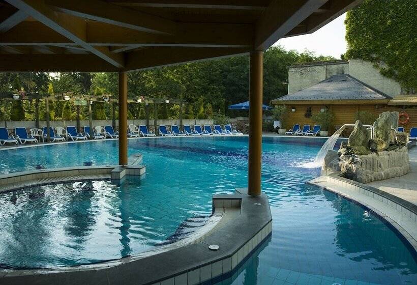 渡假胜地  Ensana Thermal Heviz