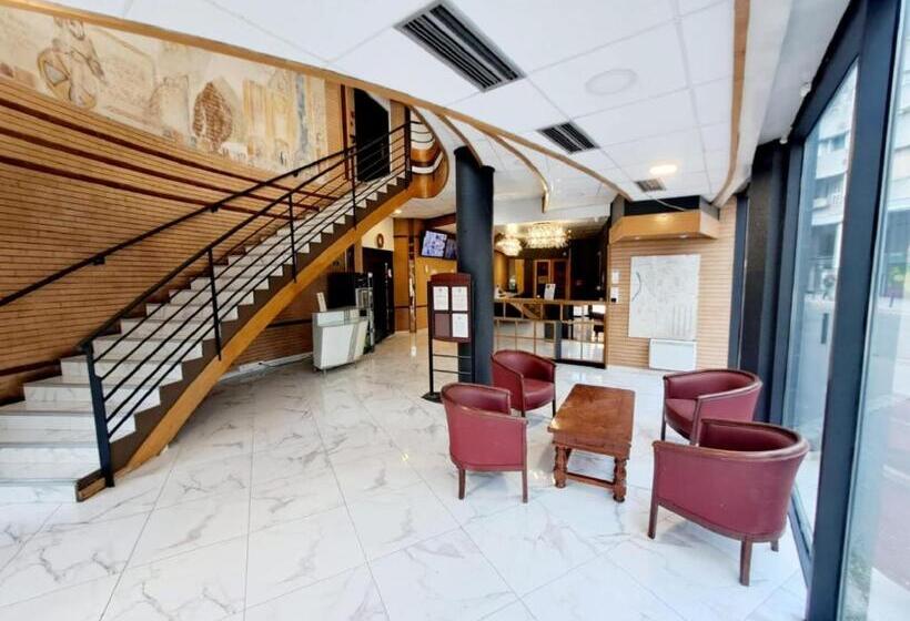 Crystal Hotel Saint Denis Basilique