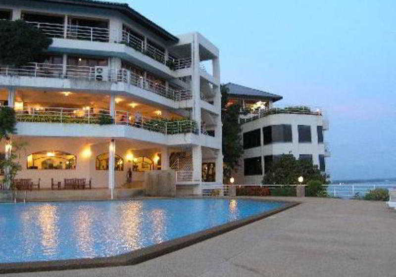 Hinsuay Namsai Resort