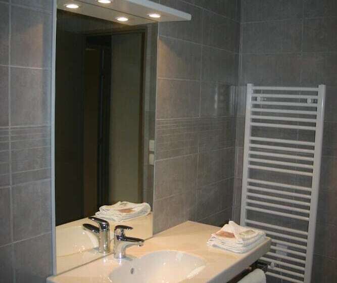 Отель 1er Consul Rouen