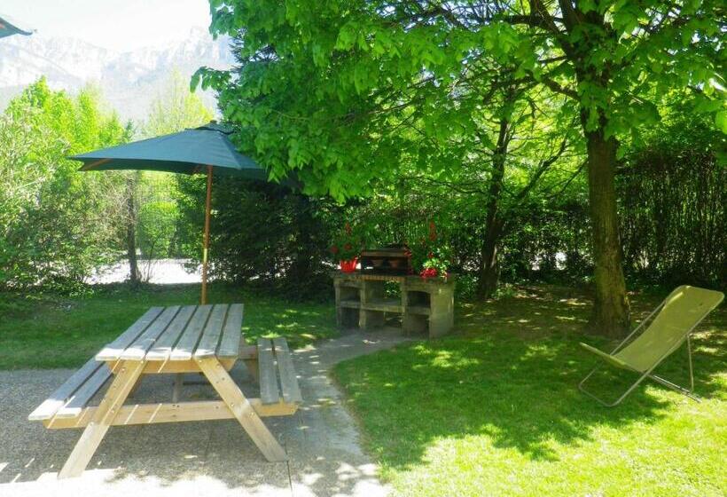 ホテル Amys Voreppe