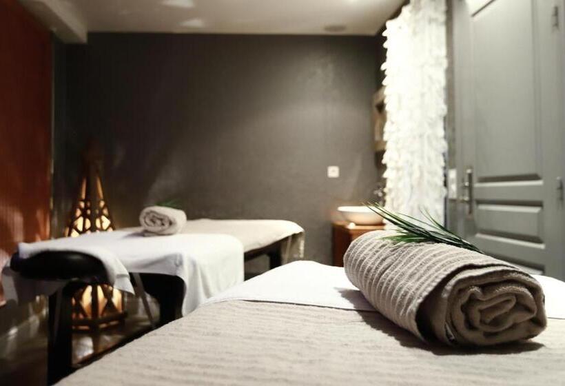 هتل Antares & Spa