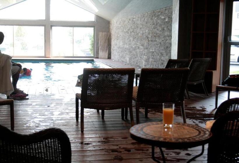 هتل Antares & Spa