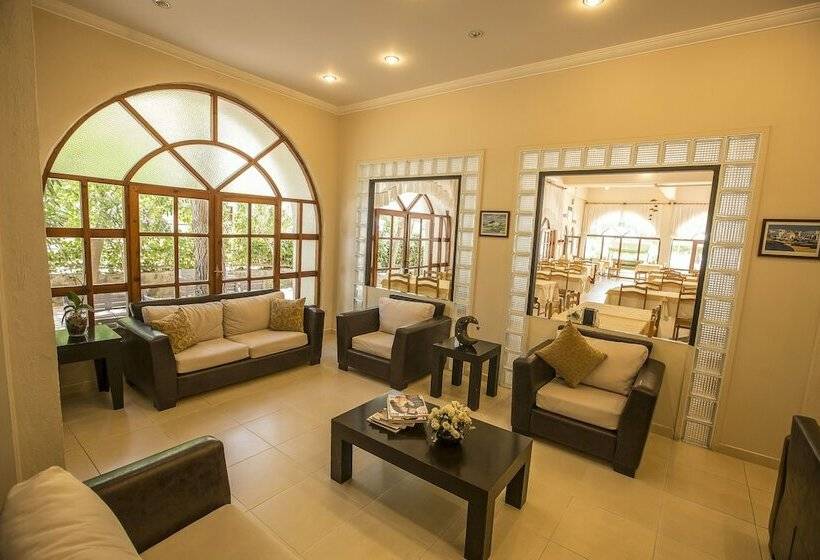 בית מלון כפרי Arteka