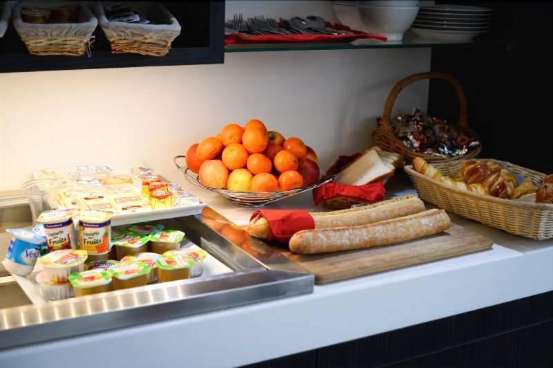 Brit Hotel Confort Rouen Centre