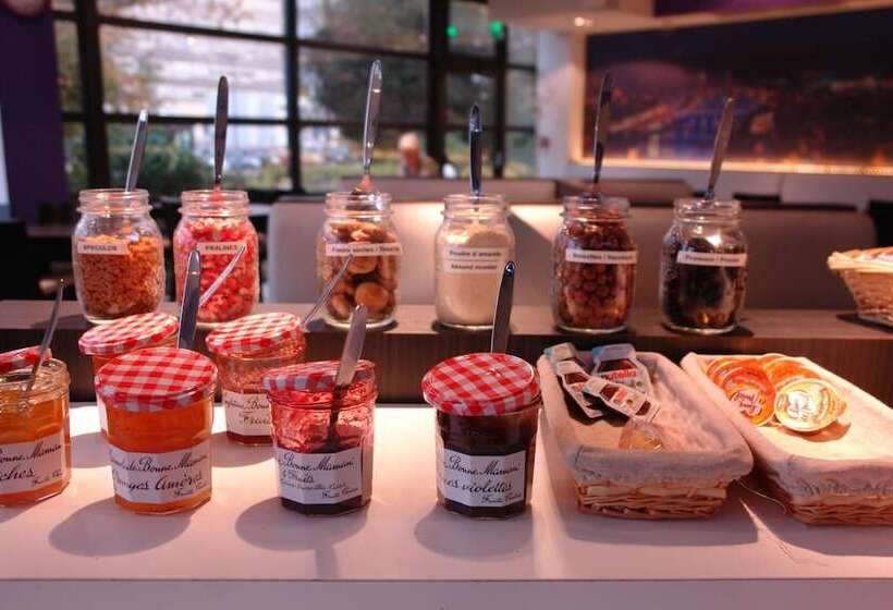 Brit Hotel Confort Rouen Centre