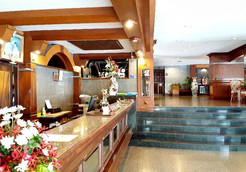 هتل Caesar Palace