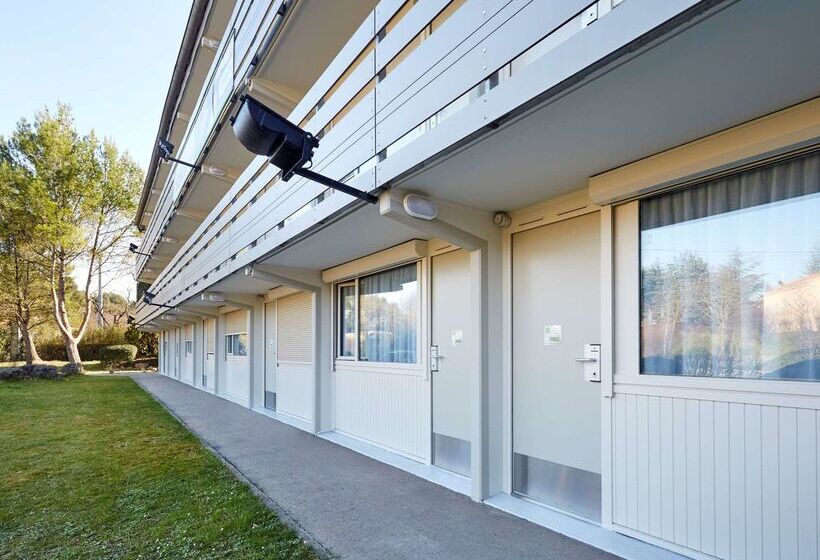 Отель Campanile Aix En Provence Est Meyreuil