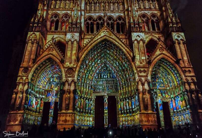ホテル Campanile Amiens  Glisy