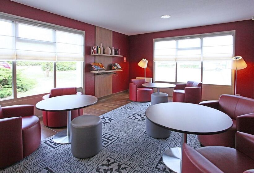 בית מלון כפרי Campanile Angers Ouest   Beaucouzé