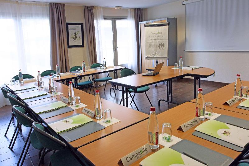 فندق Campanile Angers Ouest   Beaucouzé