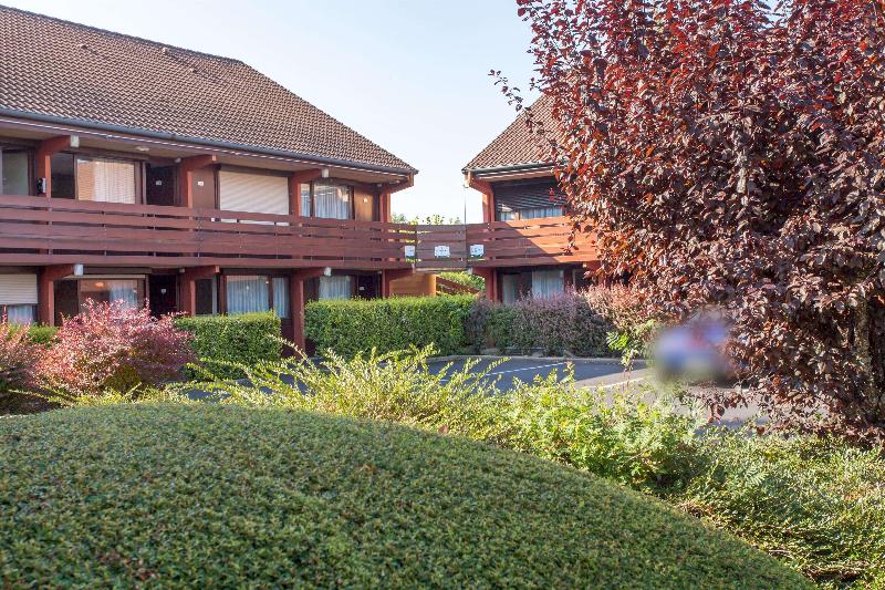 ホテル Hôtel Restaurant Campanile Aurillac