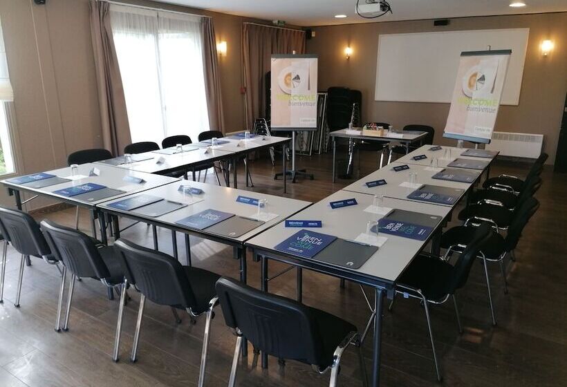 ホテル Campanile Bayeux