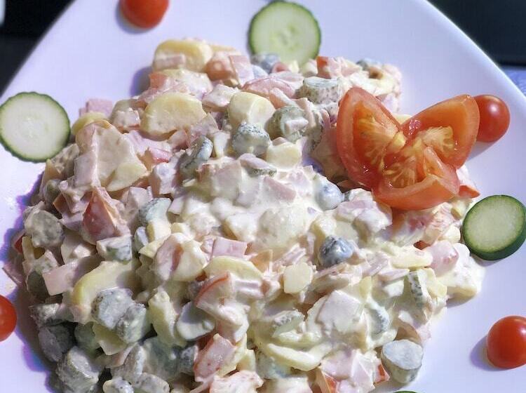 ホテル Campanile Bayeux