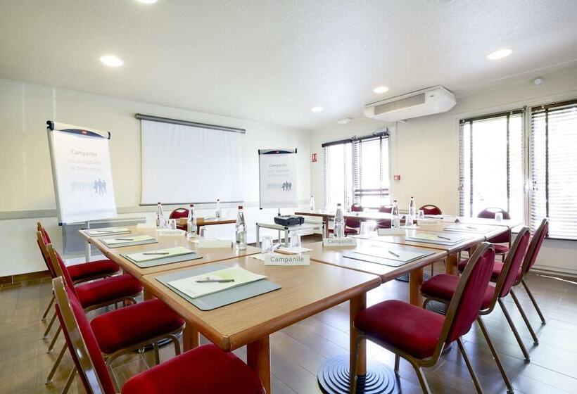 בית מלון כפרי Campanile Béthune   Fouquières Les Béthune