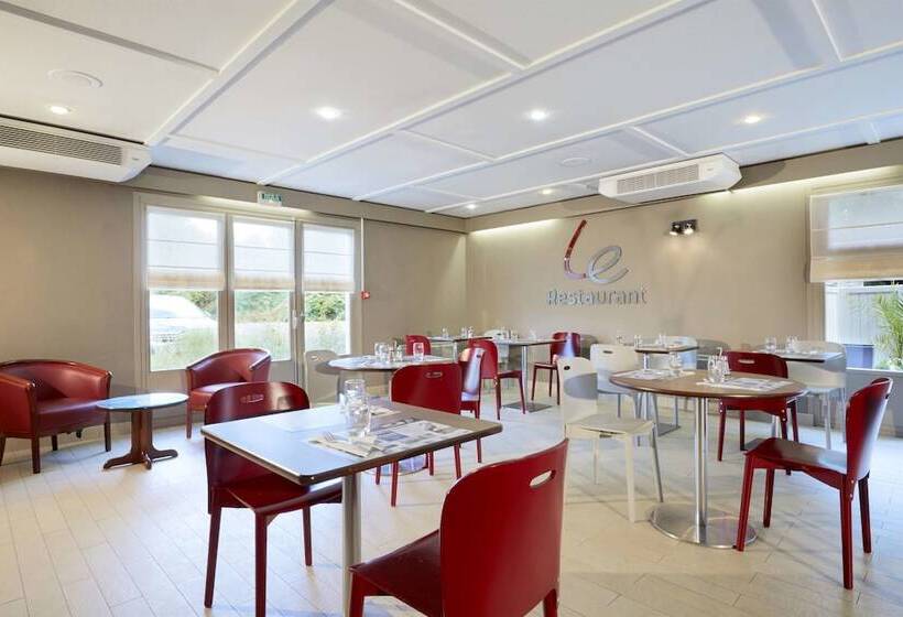 בית מלון כפרי Campanile Béthune   Fouquières Les Béthune